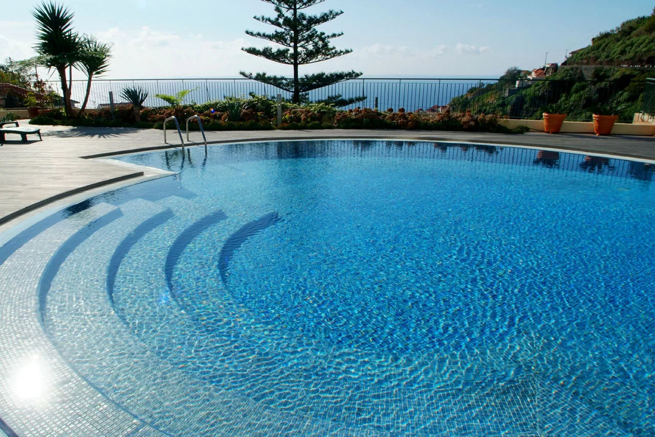Pool and Garden Hotel do Campo