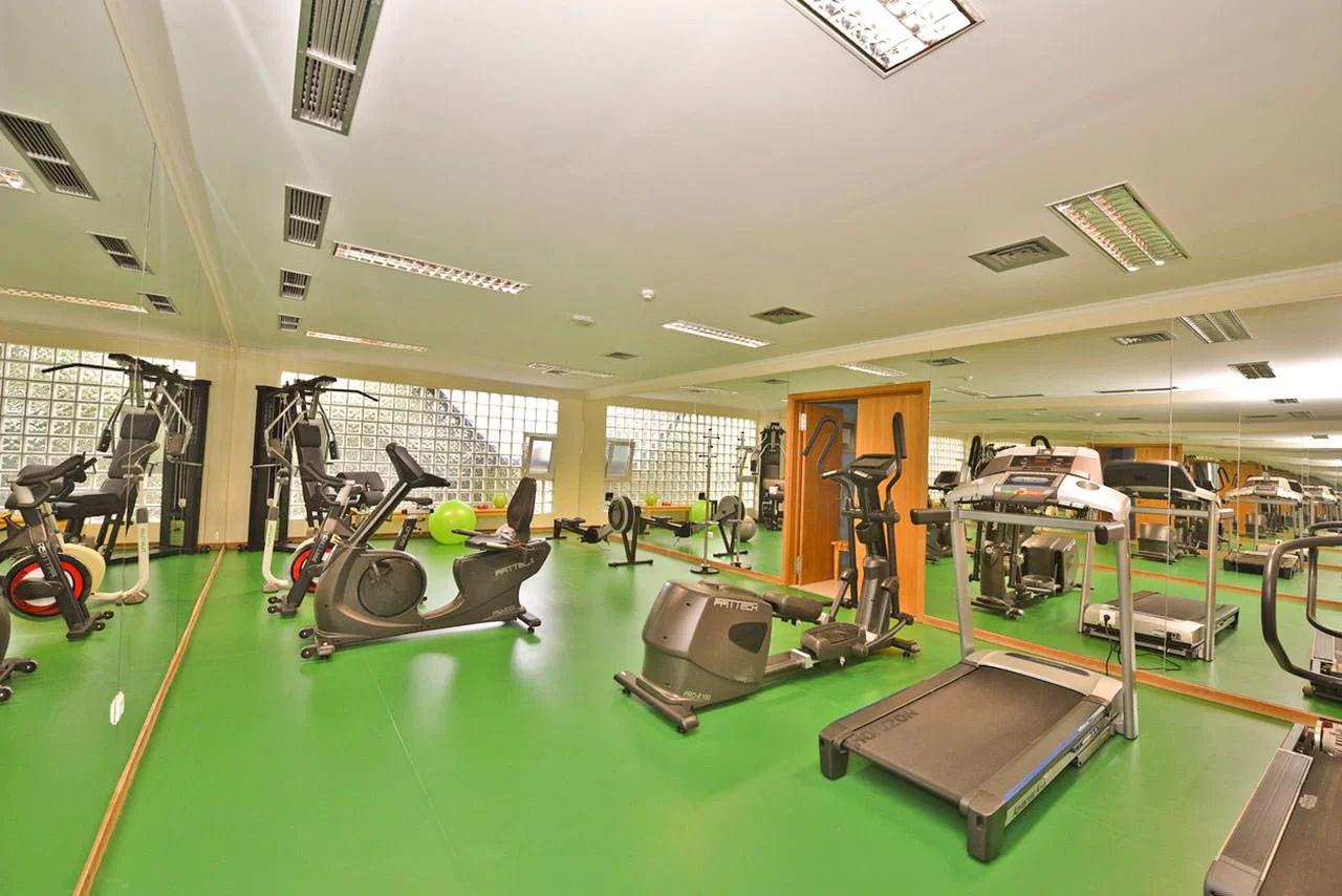 Gym and Playroom Hotel do Campo